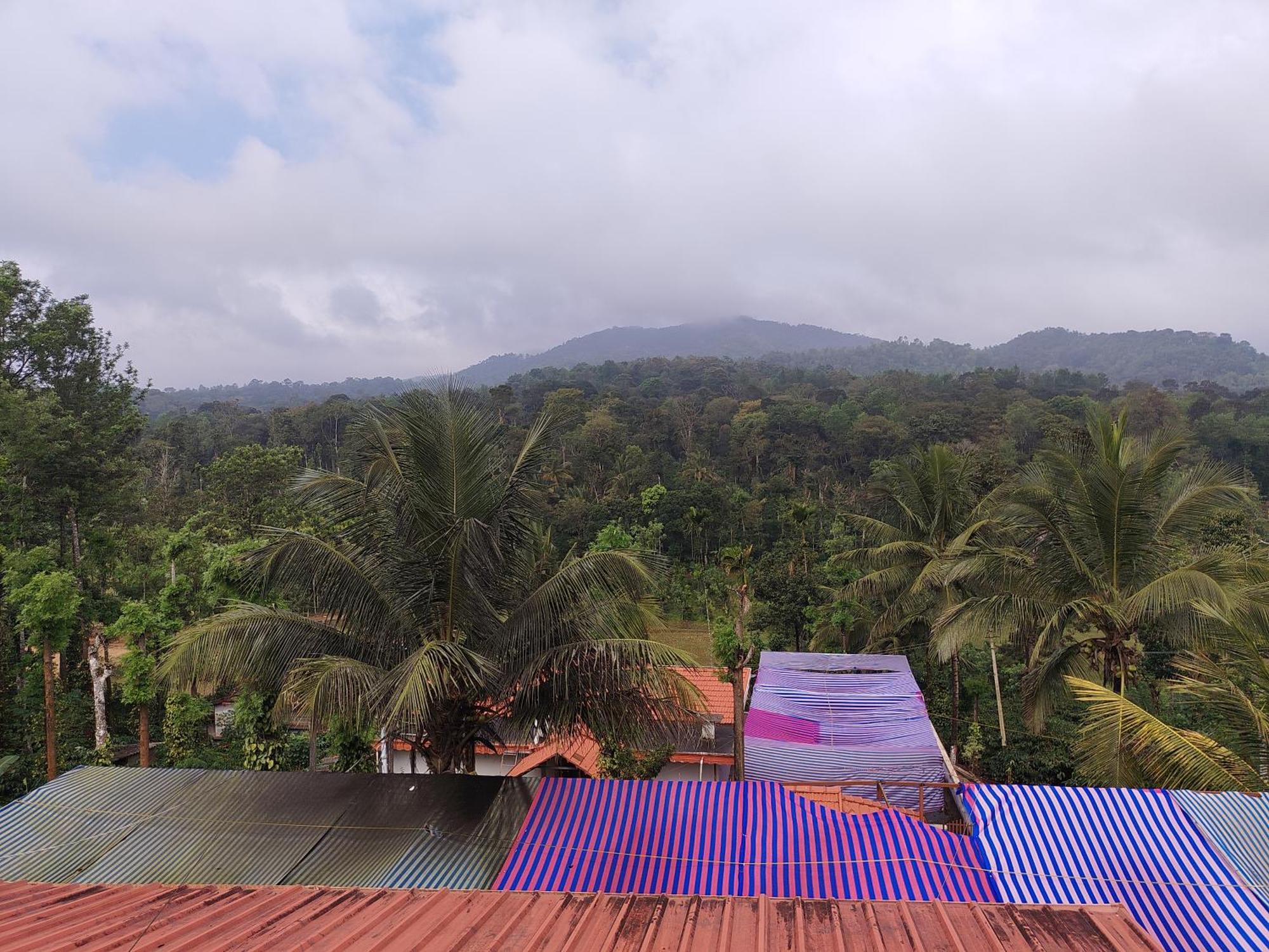 Shivalaya Homestay Madikeri Dış mekan fotoğraf